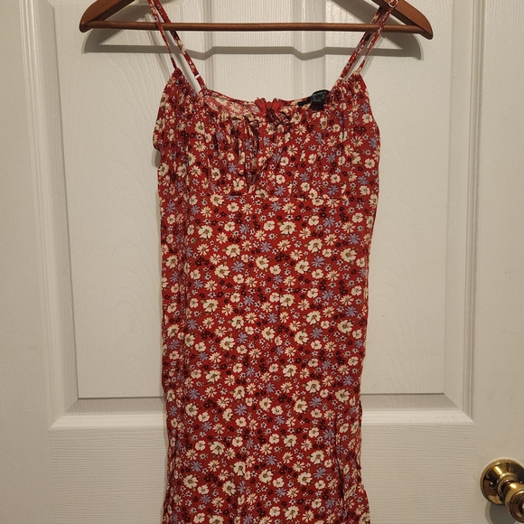 Forever 21 Red‎ Floral Mini Dress - Picture 1 of 2